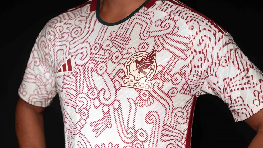 La Selección Mexicana vuelve a sus raíces con un jersey prehispánico