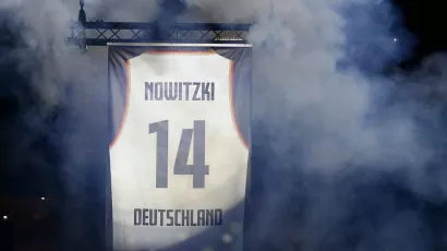 El 14 de Dirk Nowitzki fue retirado en Alemania