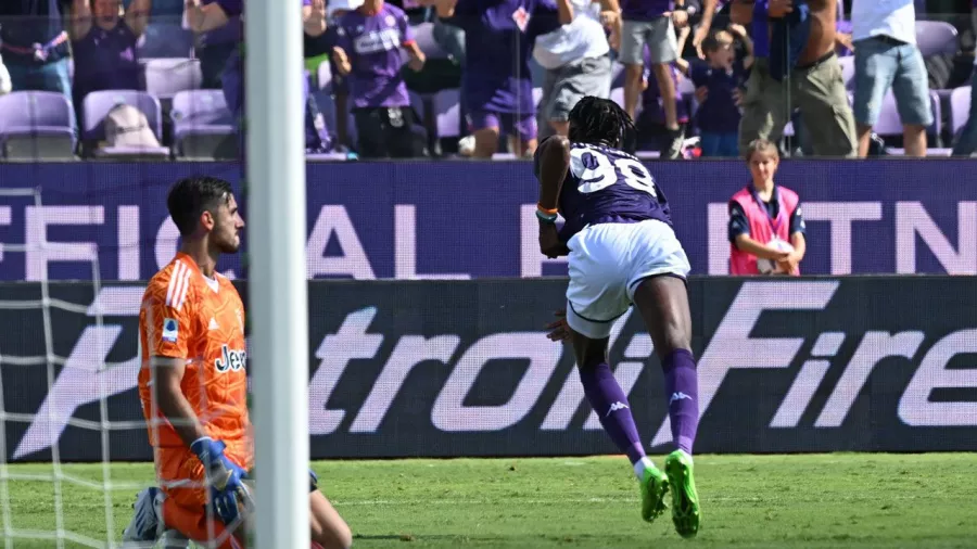 Fiorentina remonta un gol de Arkadiusz Milik y Juventus se estanca en la Serie A