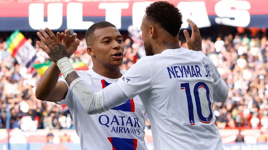 Neymar recuperó el liderato de Paris Saint-Germain en la Ligue 1