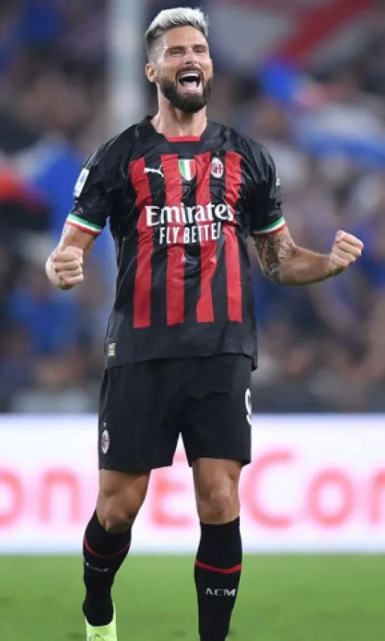 Milan aguantó con 10 ante la Sampdoria y comparte el liderato de la Serie A
