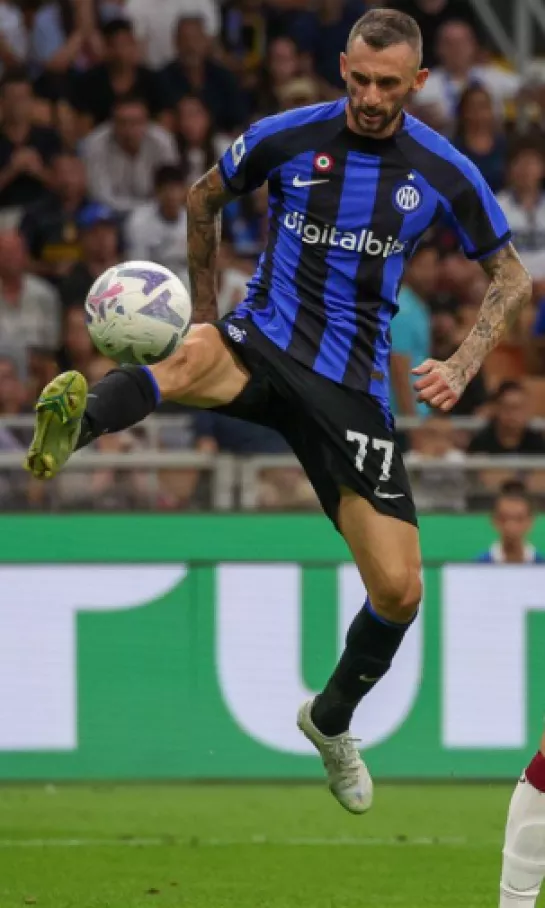 Inter sufrió contra Torino, pero recobró la vida en Serie A