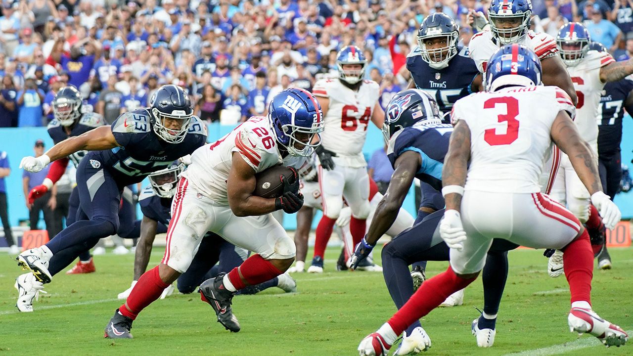 New York Giants 21-20 Tennessee Titans