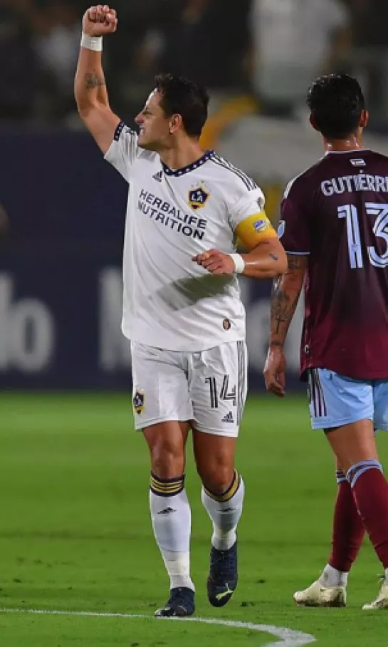 Un golazo de ‘Chicharito’ mete a LA Galaxy a la zona de playoff en la MLS