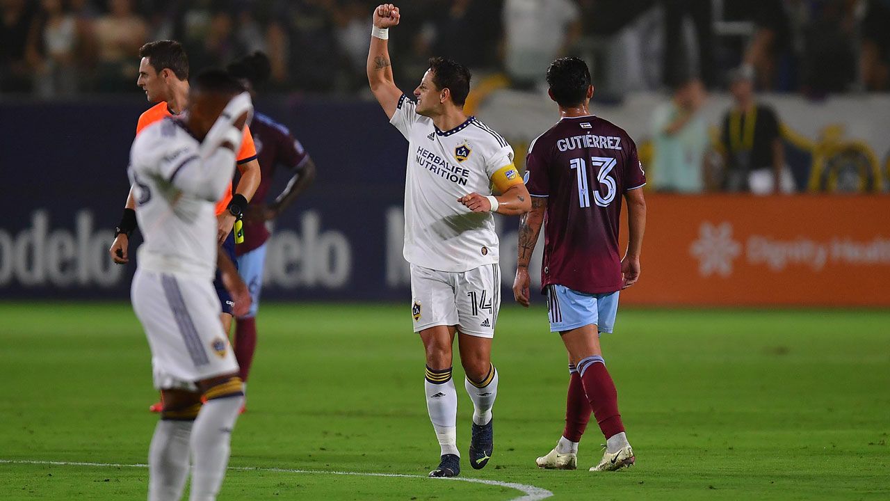 Un golazo de ‘Chicharito’ mete a LA Galaxy a la zona de playoff en la MLS