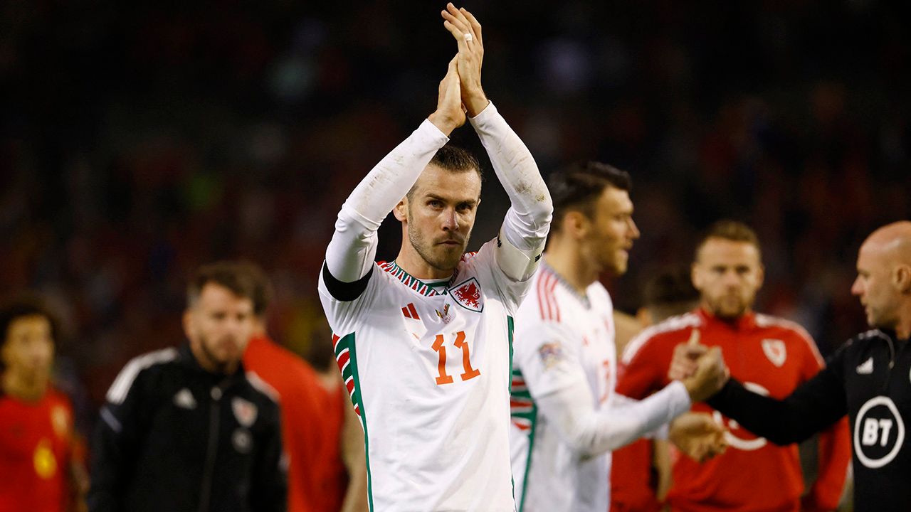Saludar y aplaudir... lo más destacado de Gareth Bale en una noche que pudo ser mejor