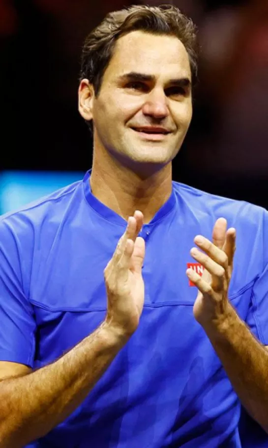 Con derrota, pero al lado de Rafael Nadal, así se retiró Roger Federer
