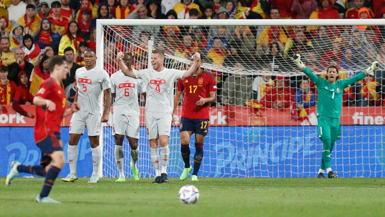 España cae ante Suiza y se jugará su futuro en la Nations League con Portugal