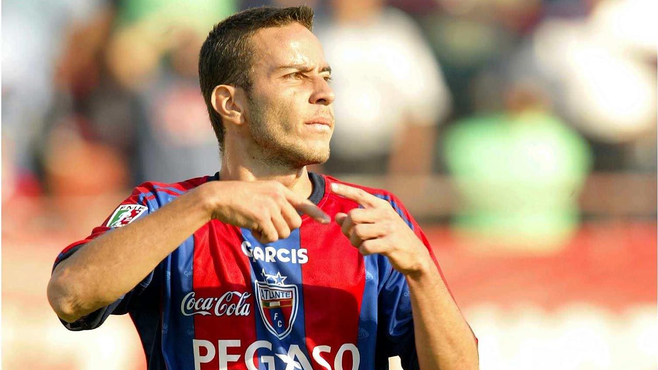 ¿Cuántos colombianos y peruanos han sido campeones de goleo en la Liga MX?