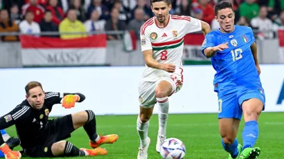 Giacomo Raspadori aprovechó un error defensivo húngaro para marcar el 1-0 