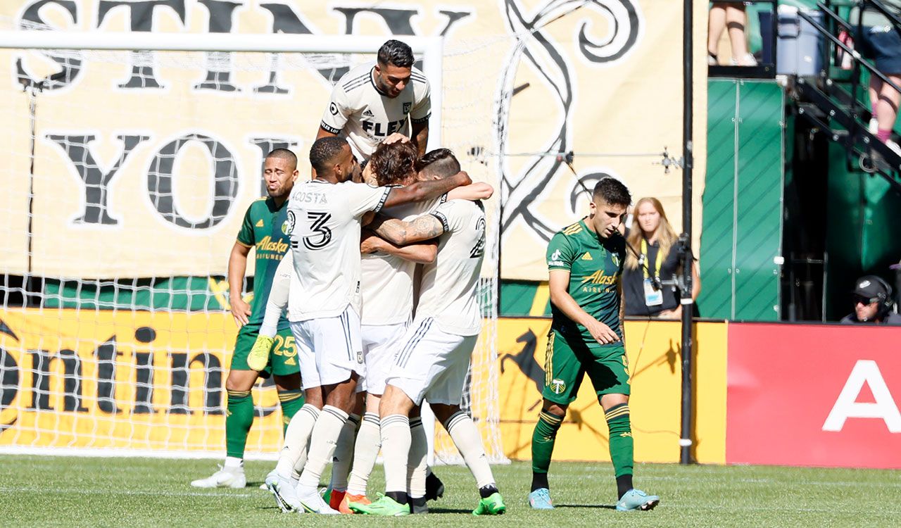 Los Angeles FC con golazo de Carlo Vela se proclama campeón del MLS  Supporters' Shield – Telemundo 52