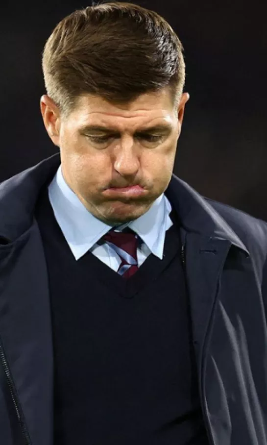 Steven Gerrard fue despedido del Aston Villa