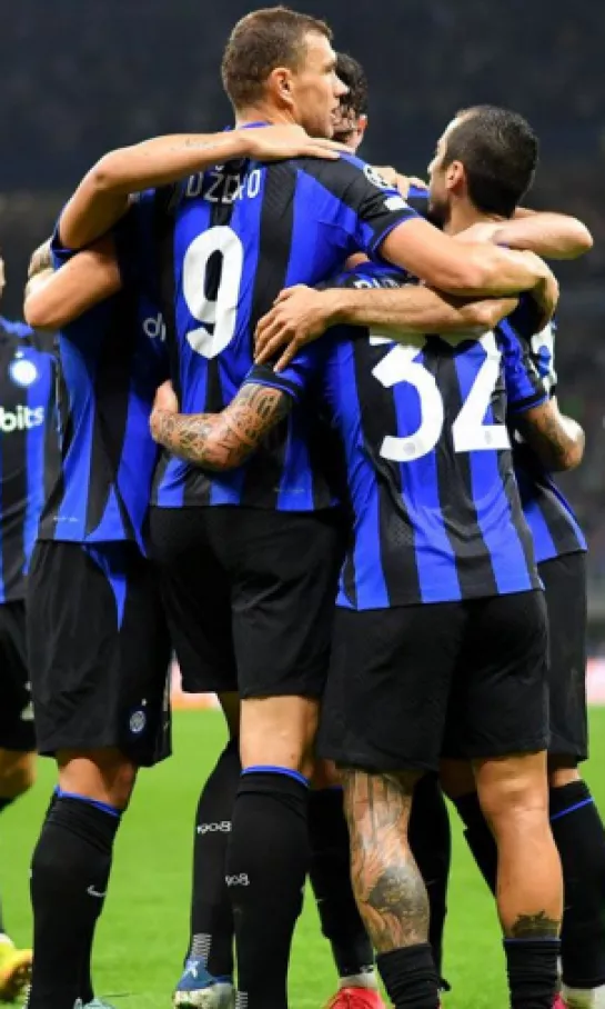 Inter no falló ante Plzen y clasificó a octavos de la Champions League