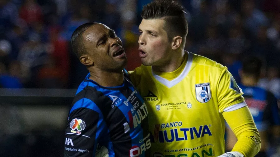 En aquel Clausura 2015,  Querétaro no pudo remontar pese a ganar 3-0 en casa; ahora, Toluca necesita ganar por cuatro para empatar la serie.