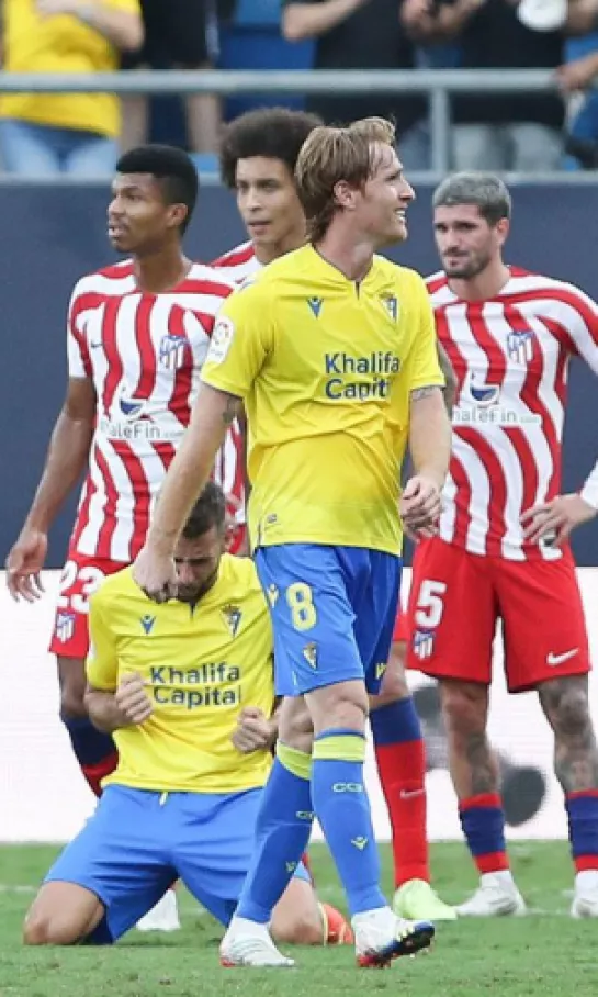 Cadiz sorprendió al Atlético de Madrid con un gol de último minuto