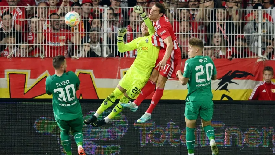 Remontada de líder, Union Berlin sufrió, pero no cedió terreno en la Bundesliga