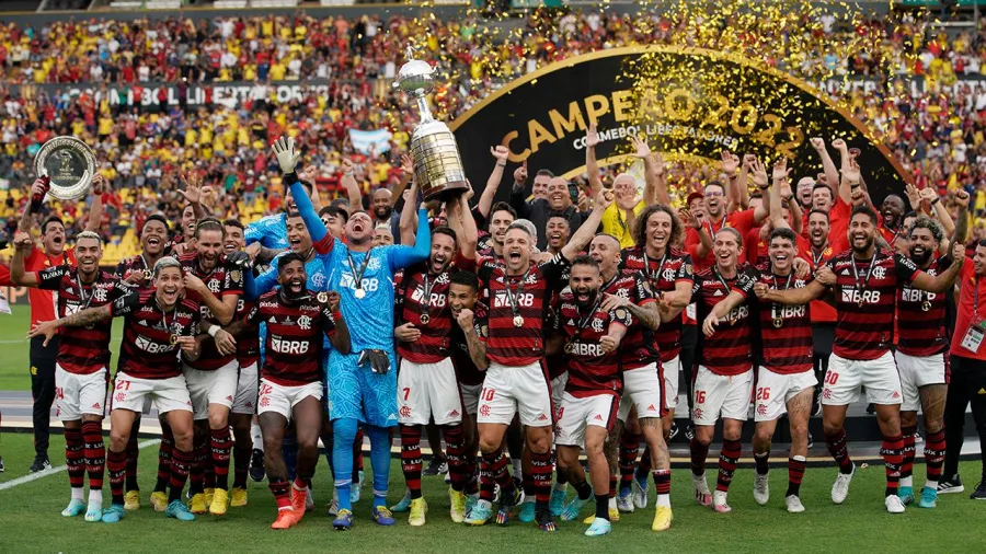 Flamengo venció 1-0 al Paranaense y por cuarta ocasión consecutiva, un club brasileño es campeón de la Copa Libertadores.