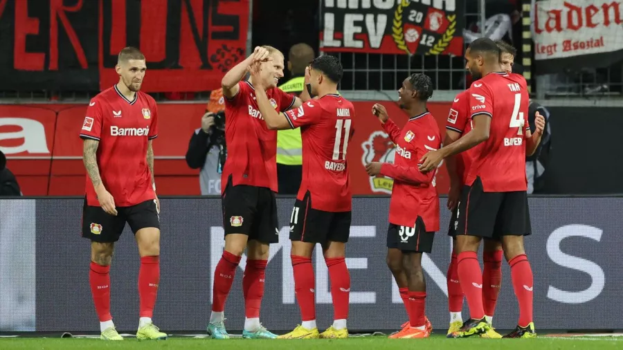 Bayer Leverkusen goleó y terminó con el liderato de Union Berlin en la Bundesliga