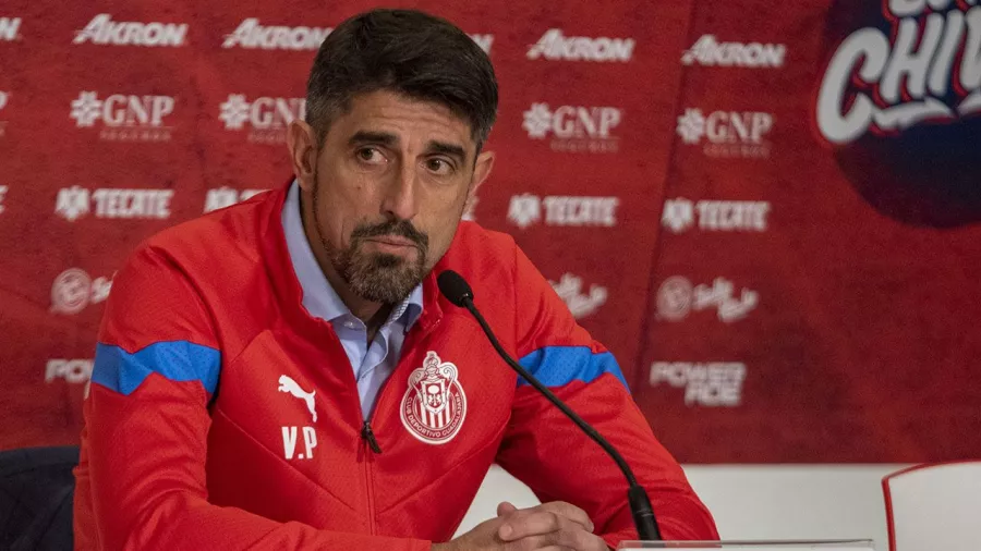 Chivas: La nueva directiva decidió cortar a Ricardo Cadena y contratar al serbio Veljko Paunovic