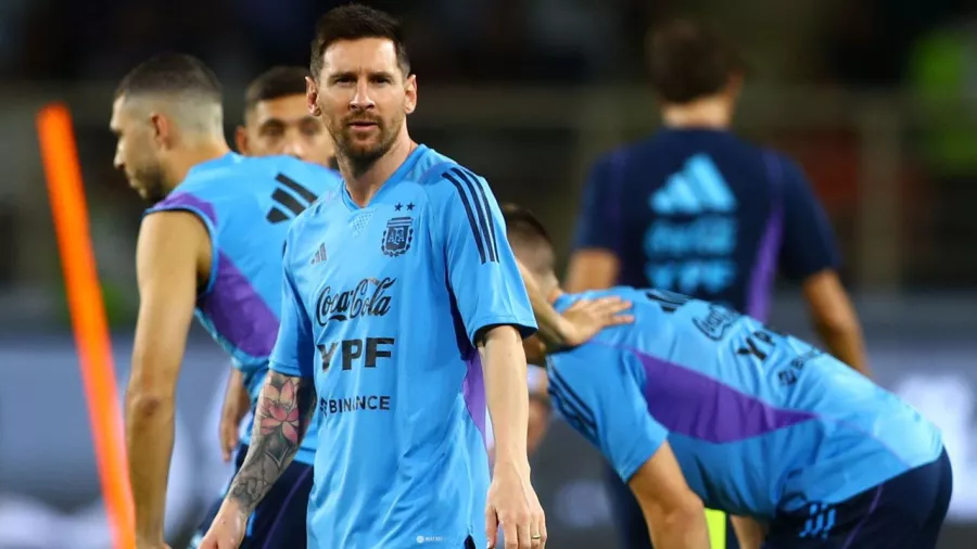 Lionel Messi entrenó por primera vez con Argentina antes de Catar 2022