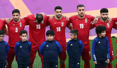 Irán, la selección que no cantó el Himno en su debut mundialista
