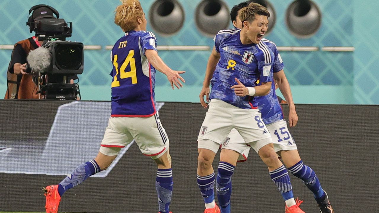 Ritsu Doan y Takuma Asano, los héroes de Japón que juegan que la Bundesliga