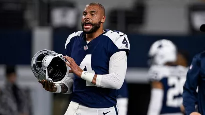 Los Cowboys aplastan a los Giants en su debut - Pio Deportes