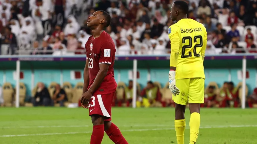 Tristeza, la palabra que describe a Catar tras al derrota ante Senegal
