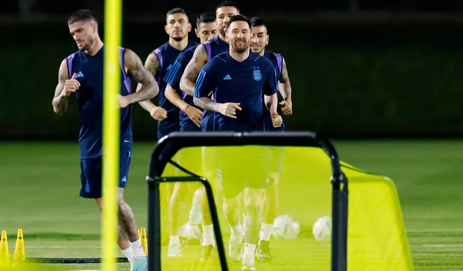 Las caras de Messi reflejan cuánto le preocupa el Tri: ¡Nada!
