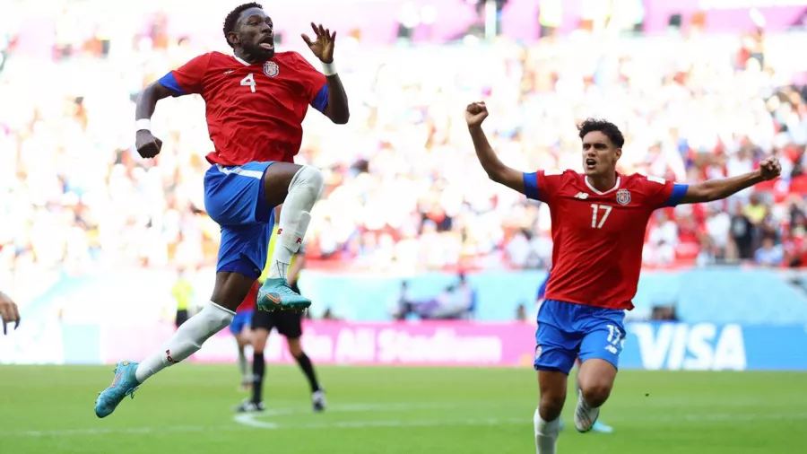 Un gol de Keysher Fuller le dio pura a vida a Costa Rica en Catar 2022