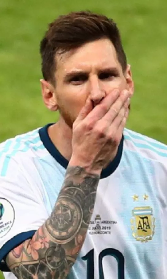 Sergio Agüero explica lo que pasó con Messi y la camiseta de México