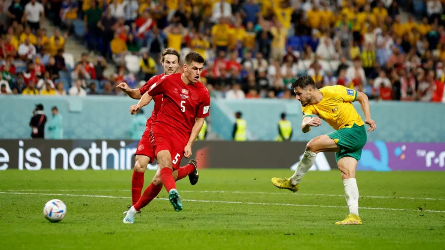 Un gol de Mathew Leckie lleva a Australia a los octavos de final en Catar 2022