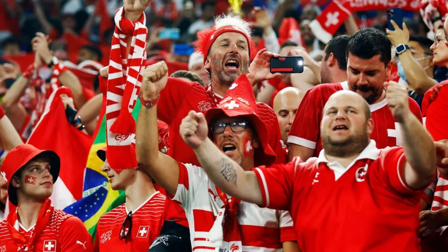 Así se celebra Suiza tras clasificar a octavos de final del Mundial por tercera ocasión consecutiva