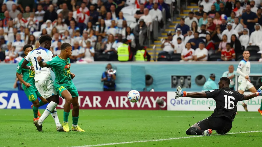 El gol de Bukayo Saka selló el pasaporte a cuartos para Inglaterra