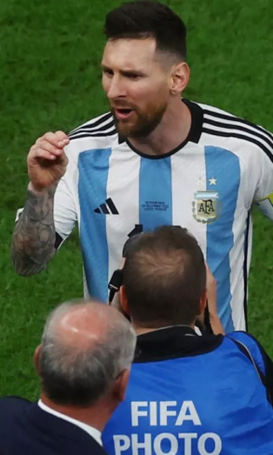 Lionel Messi se burló de Louis van Gaal y 'vengó' a todos los argentinos