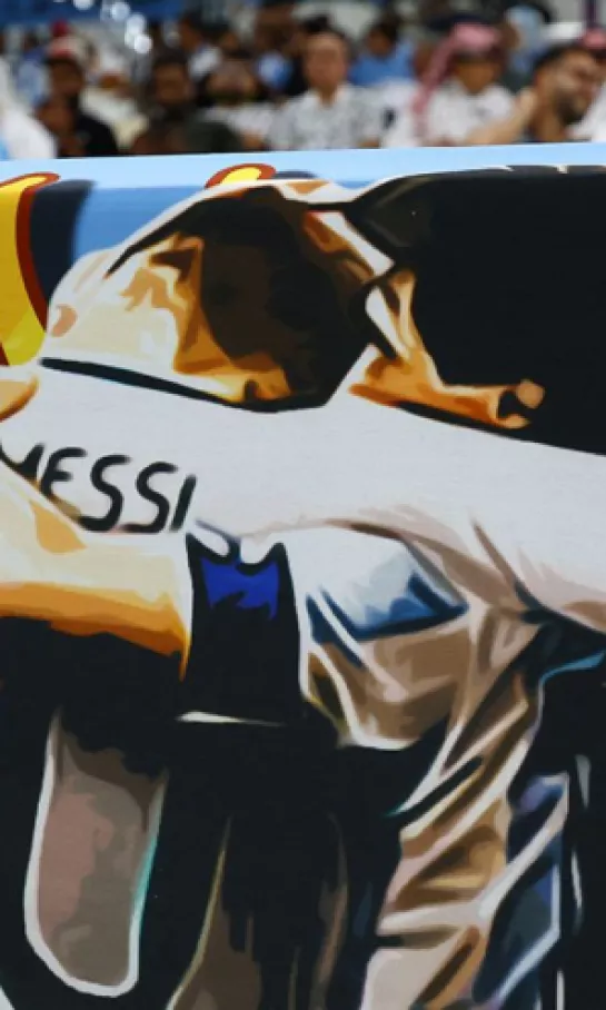 Messi y Maradona, los 'amuletos' de Argentina