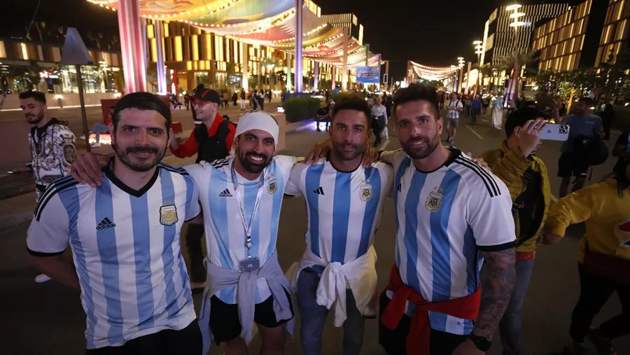 'El Diego' juega hoy con Argentina y al lado de Lionel Messi