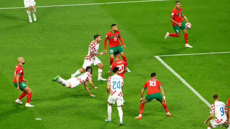 Rápido intercambio de golpes, pero Croacia tiene ventaja ante Marruecos por el tercer lugar