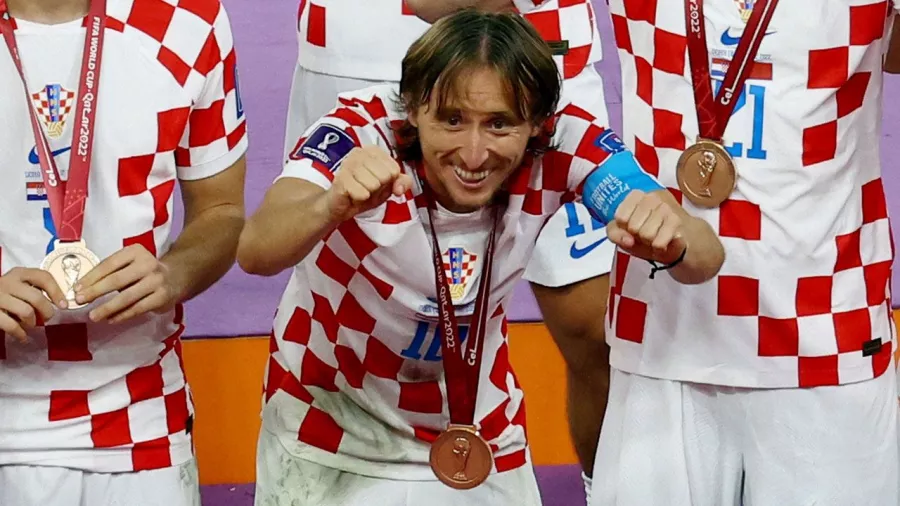 Luka Modric terminó su participación en Catar 2022 con una sonrisa y medalla