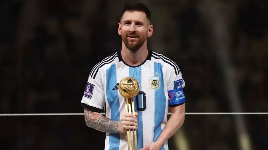 Lionel Messi - Argentina - MVP de la Copa del Mundo; 7 goles y 3 asistencias