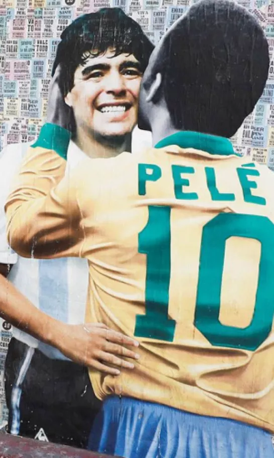 Pelé, presente en la cuenta oficial de Diego Armando Maradona
