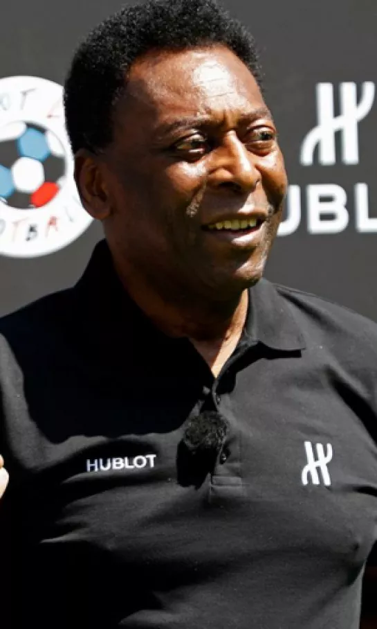 Dos años después, Pelé alcanzó a Maradona para "jugar juntos en el cielo"