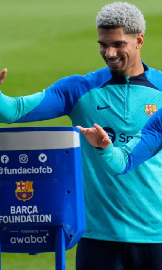 Ronald Araujo está listo y reaparecerá con Barcelona en la Copa del Rey
