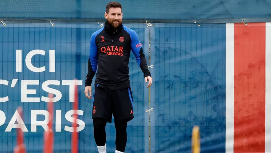 Lionel Messi alista su debut en 2023 con el PSG