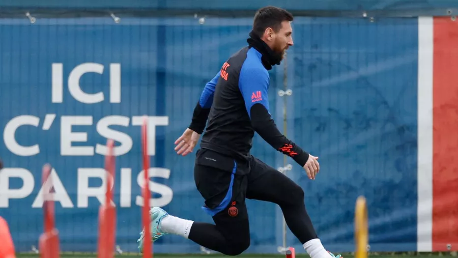 Lionel Messi alista su debut en 2023 con el PSG
