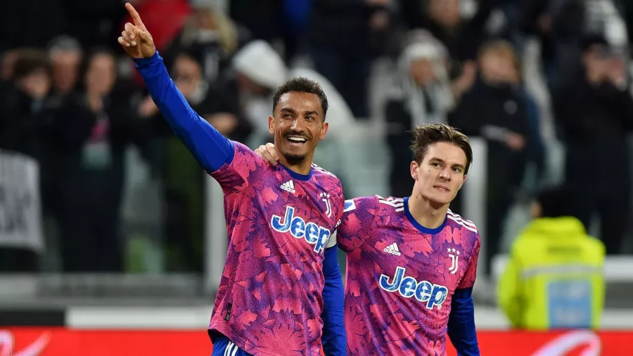 Una racha de ocho triunfos consecutivos deja a la Juventus en el segundo lugar de la Serie A