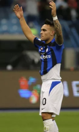 Inter goleó a Milan que va en caída libre y es campeón de la Supercopa de Italia