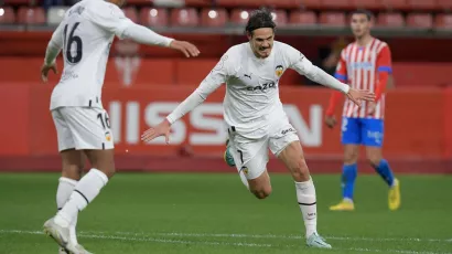Valencia goleó a Sporting de Gijón y avanzó a cuartos de final en la Copa del Rey
