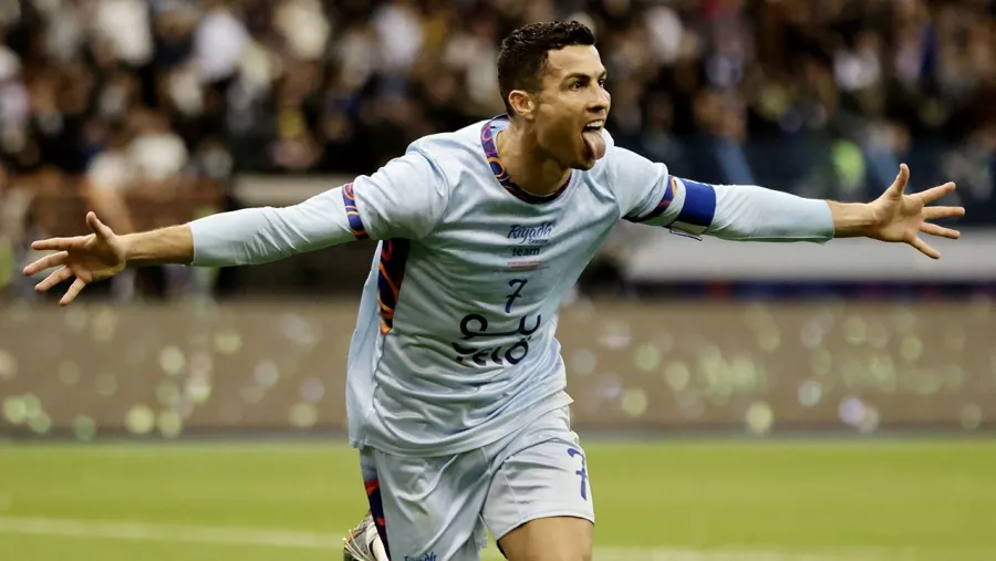 El debut de Cristiano Ronaldo en Arabia, con doblete incluido