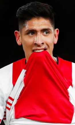 Ajax se queda sin técnico ¿Cuánto afectará a Edson Álvarez y Jorge Sánchez?